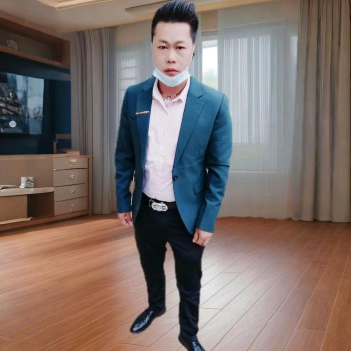 云飞