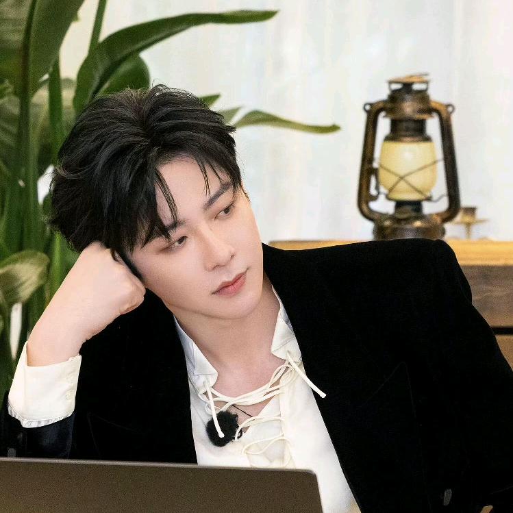 LYN   爱宁要用心