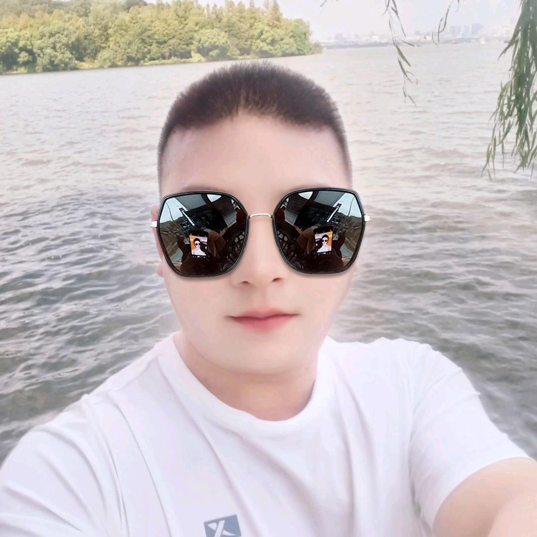 今生❤❤非你❤❤不爱❤❤不娶酒醉的男人