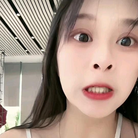 红里鱼与绿驴鱼与鱼