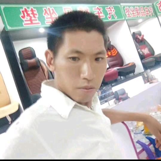亿客迎来生意兴隆爱车洁汽车美容保养十年店
