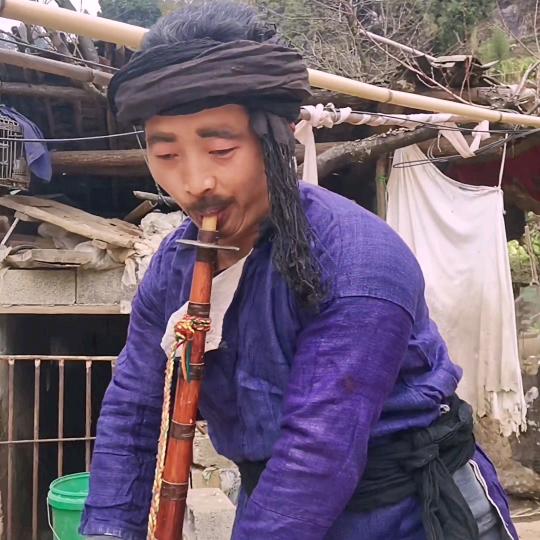 蒙多☪️阿伟