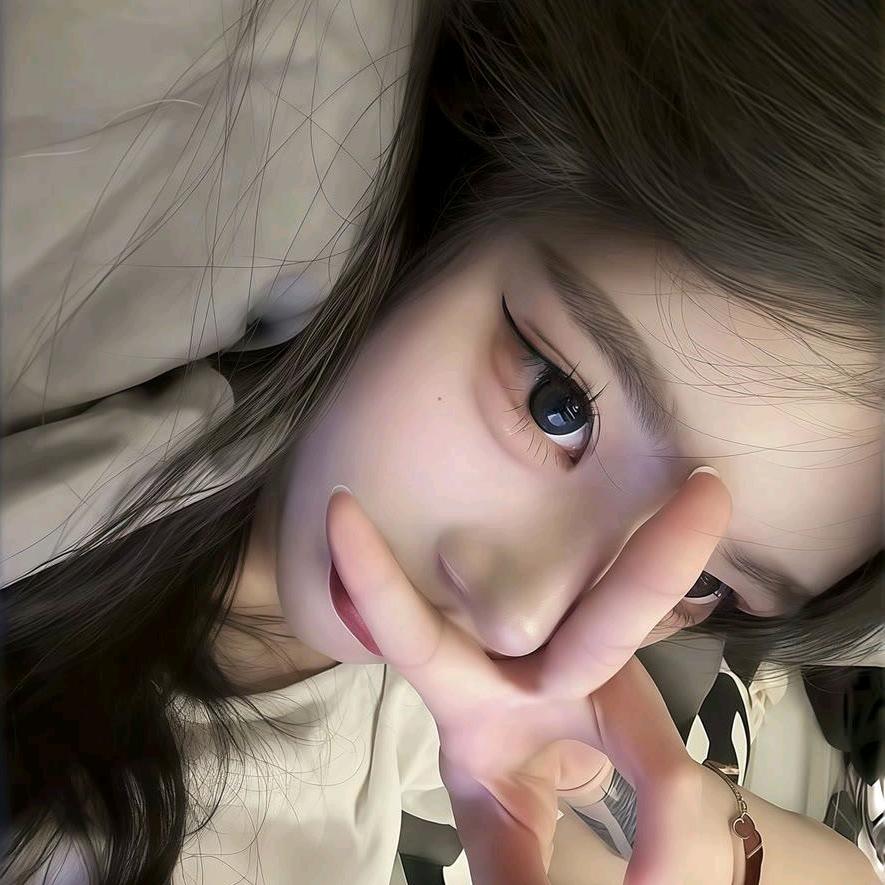 小何大王ᕙ(＠°▽°＠)ᕗ