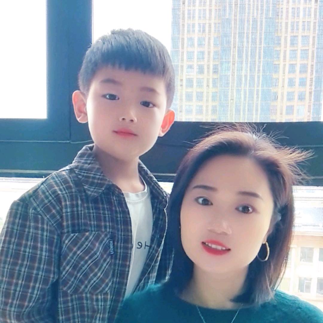 萌祎小涵泽宝（三孩子的宝妈 ）