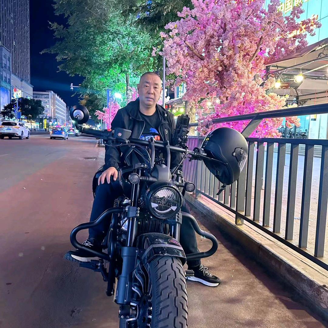 洪彬独牙台球官方号