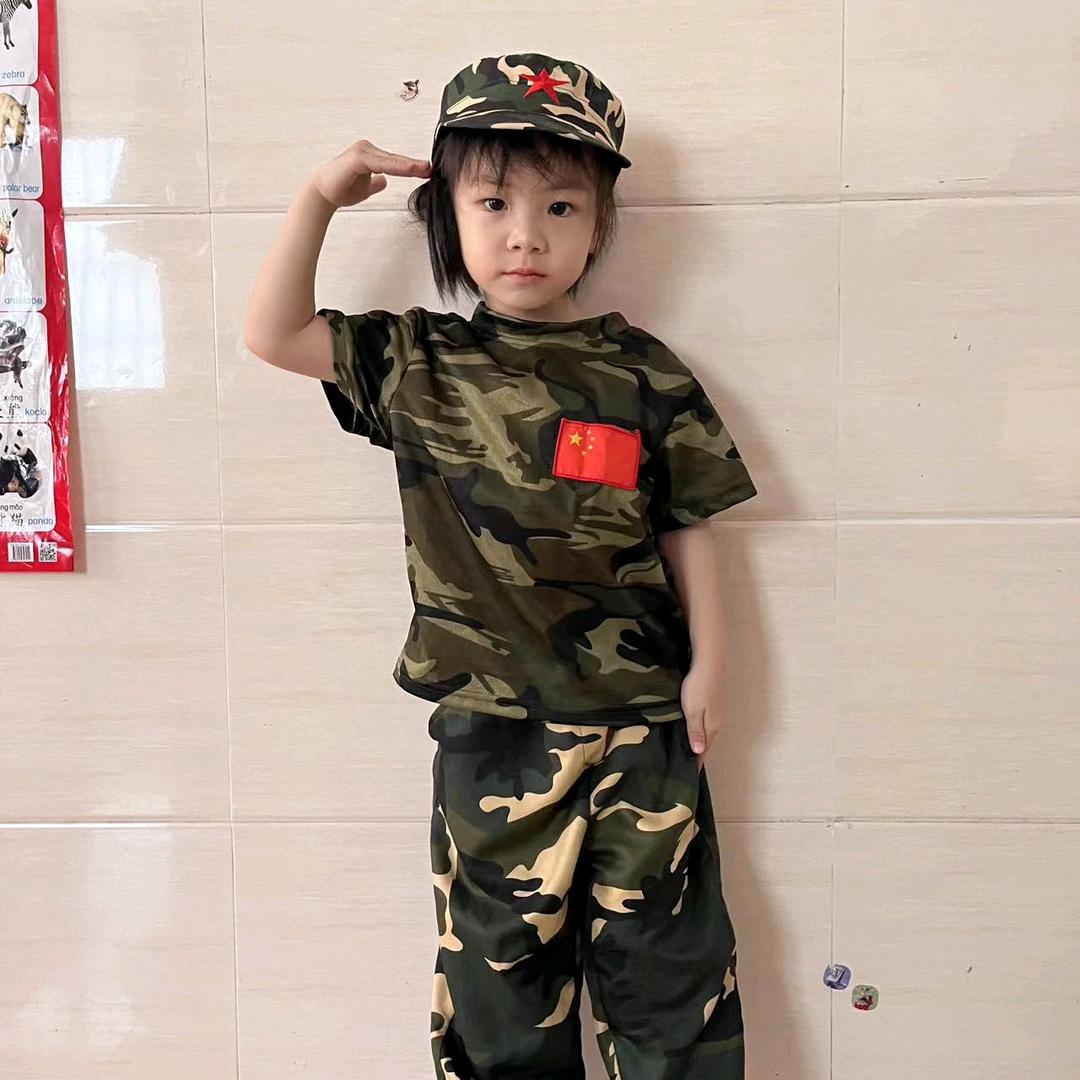 杨梅鸡蛋兰