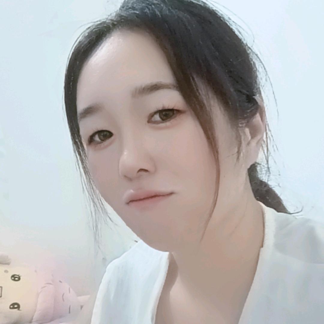 卖纯粮酒的小姐姐