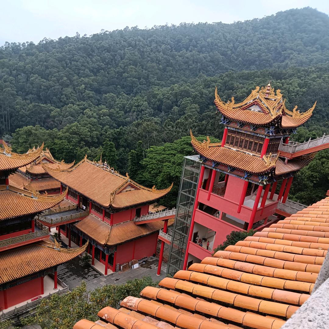 高楼大厦万里长城