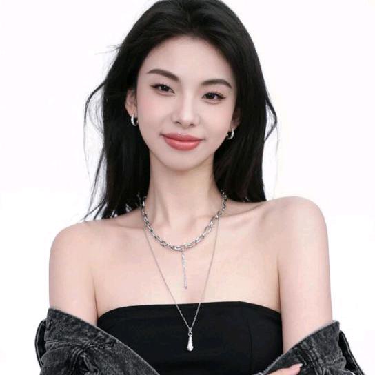 ٩(￥A￥)۶做快乐的女王👸🏻
