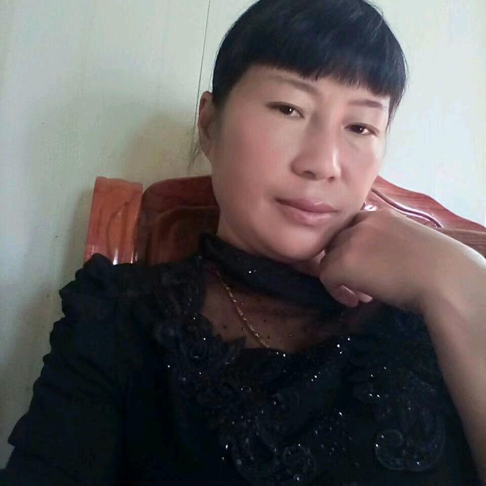沙坝卖鱼大妈