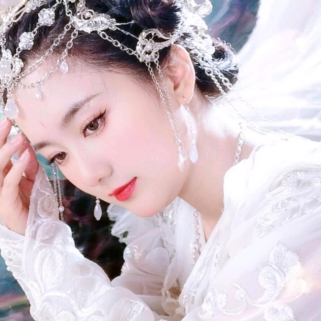 穆碗婷