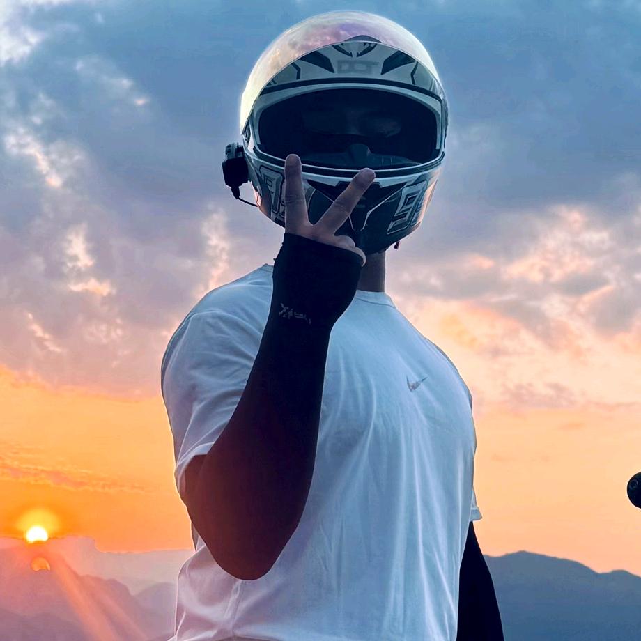 ꧁꫞꯭ 晨曦.꫞꧂