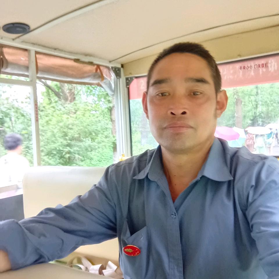 我是单身，想找关心的人