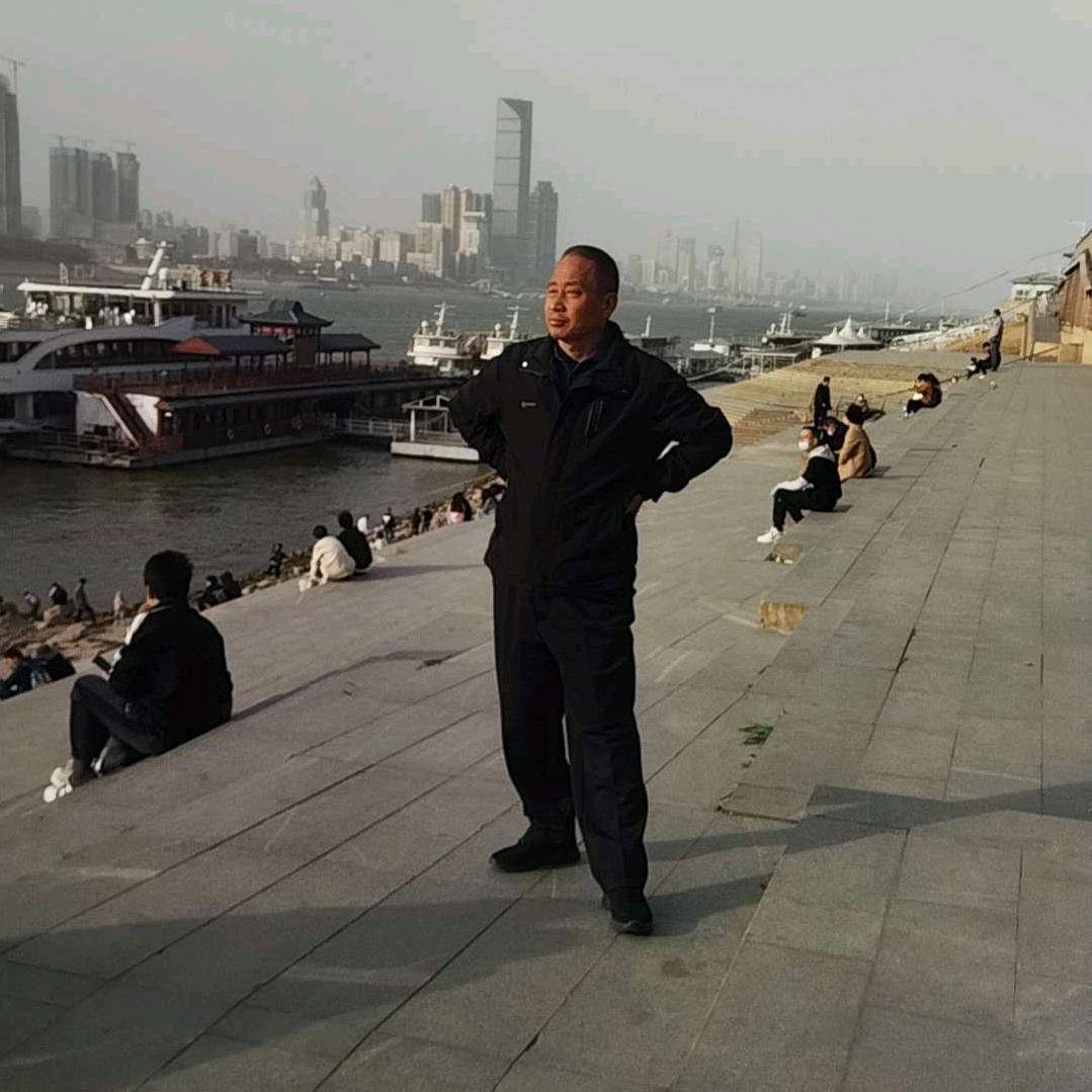 人生如梦，梦想成真。