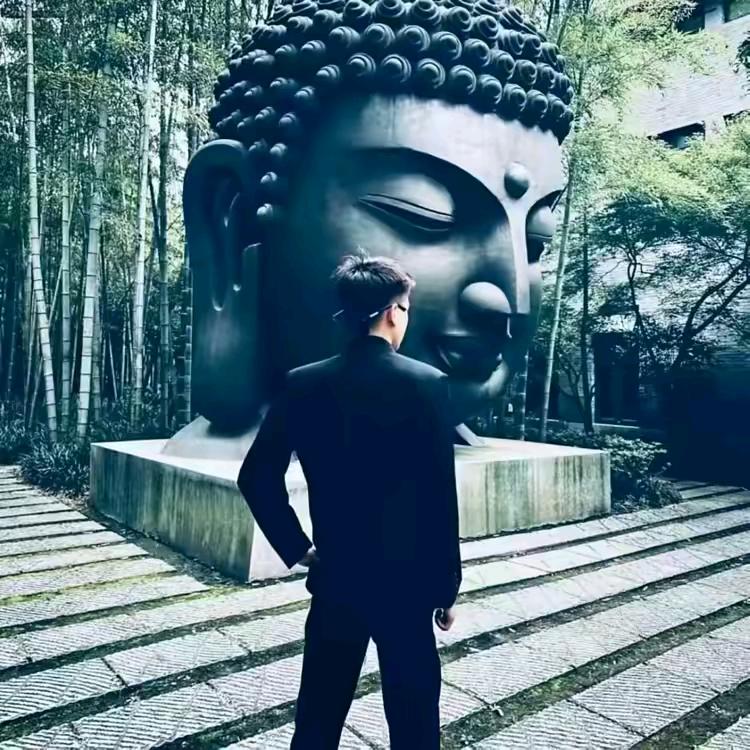 𝑿𝒊𝒂𝒐陈·🔱