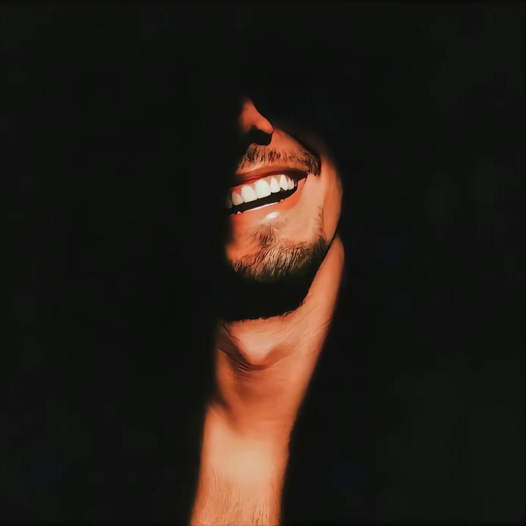 扶老奶奶闯红灯