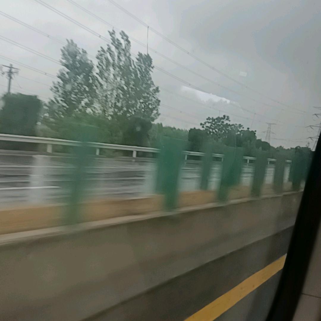 诺米