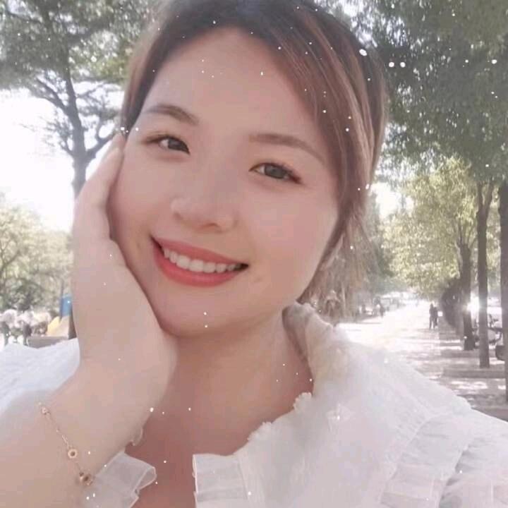琴儿吃喝玩乐