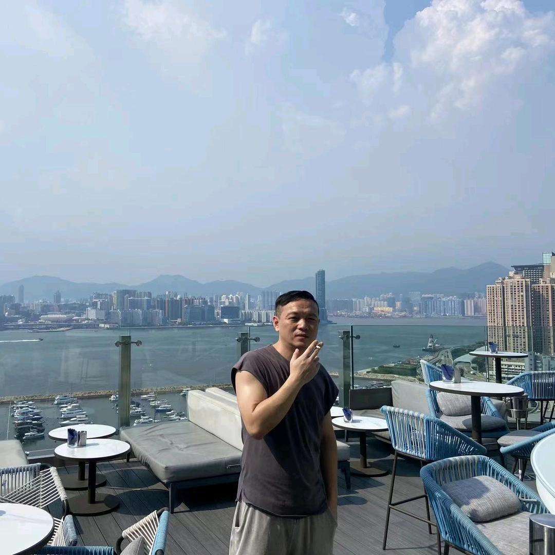 大灰狼与小白兔