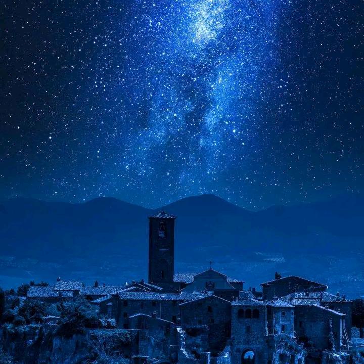 人间清醒@