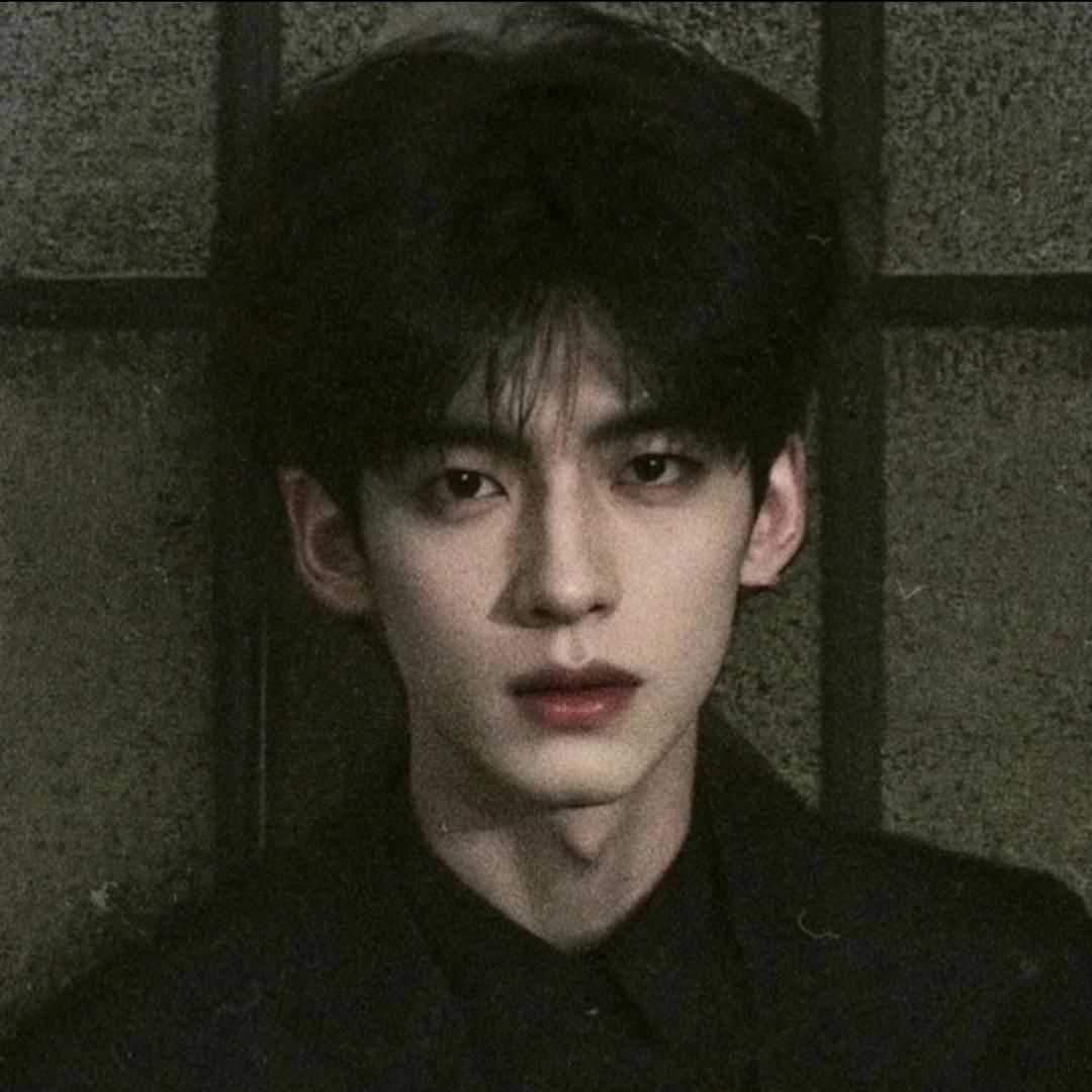 ──  展开9527条回复 ⌵