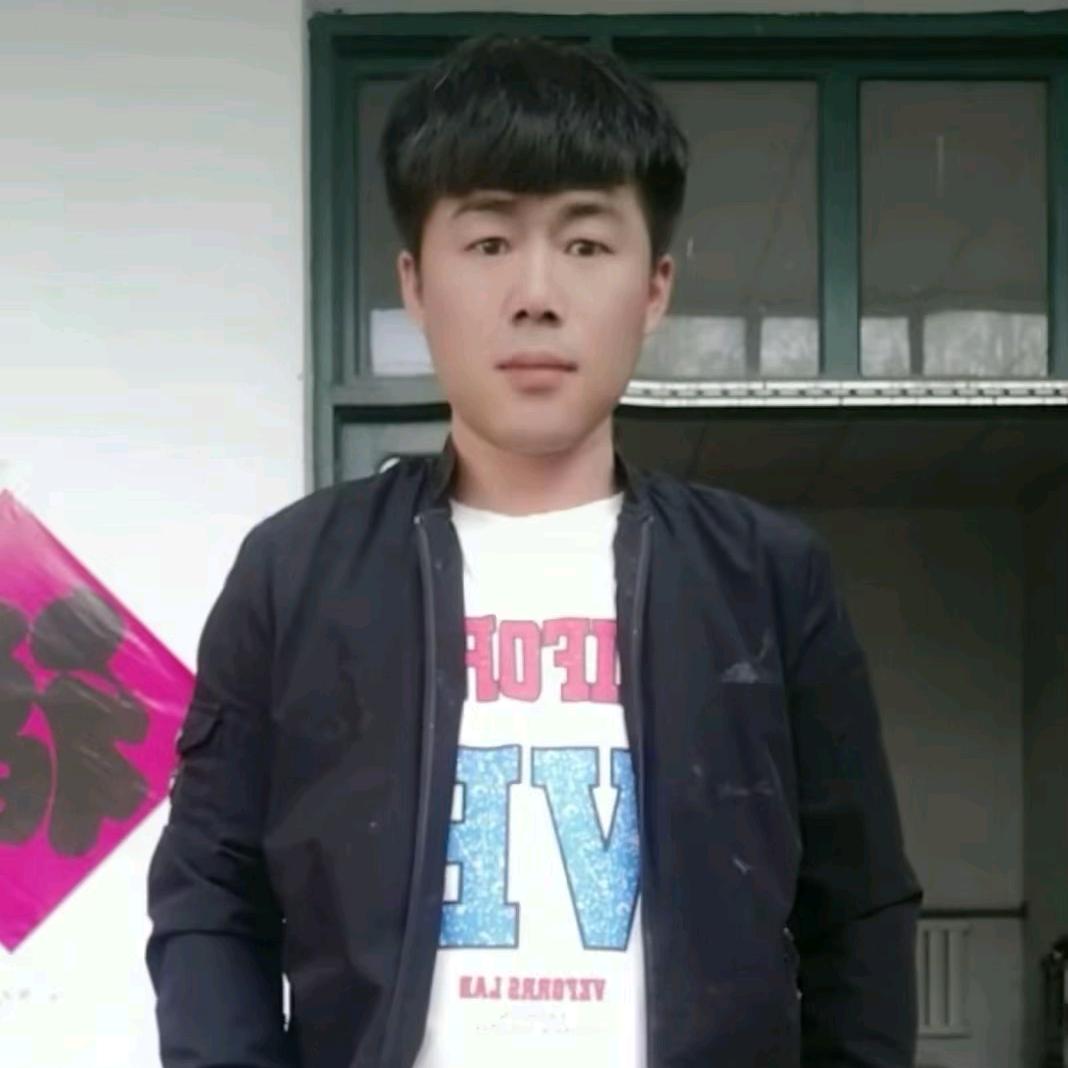 姜冉冉大哥