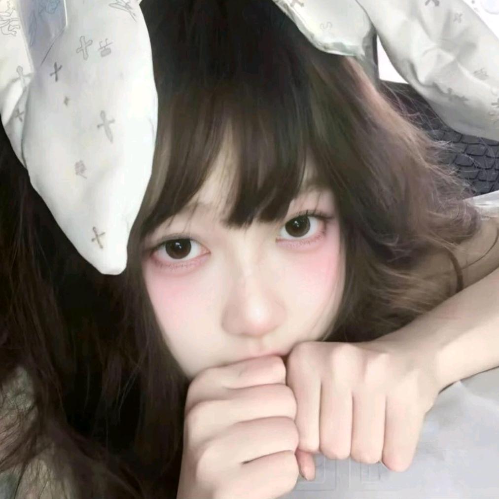 月芊芊^