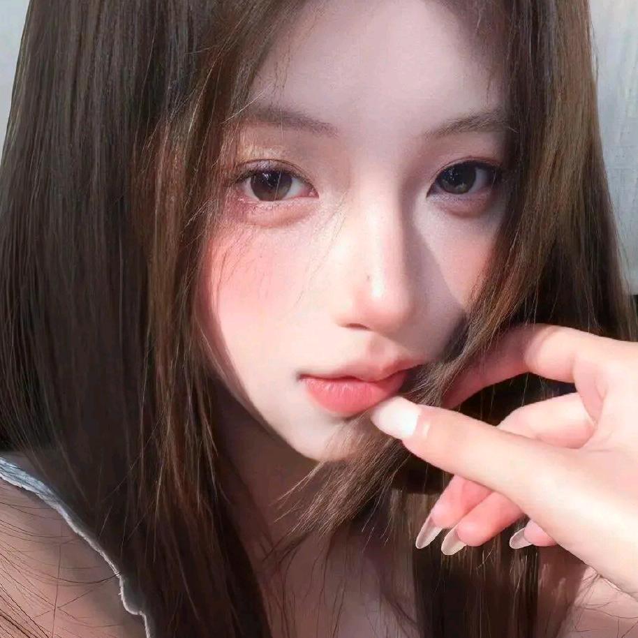 𝙆𝙞𝙆𝙪𝙘𝙝𝙖𝙣𝙟