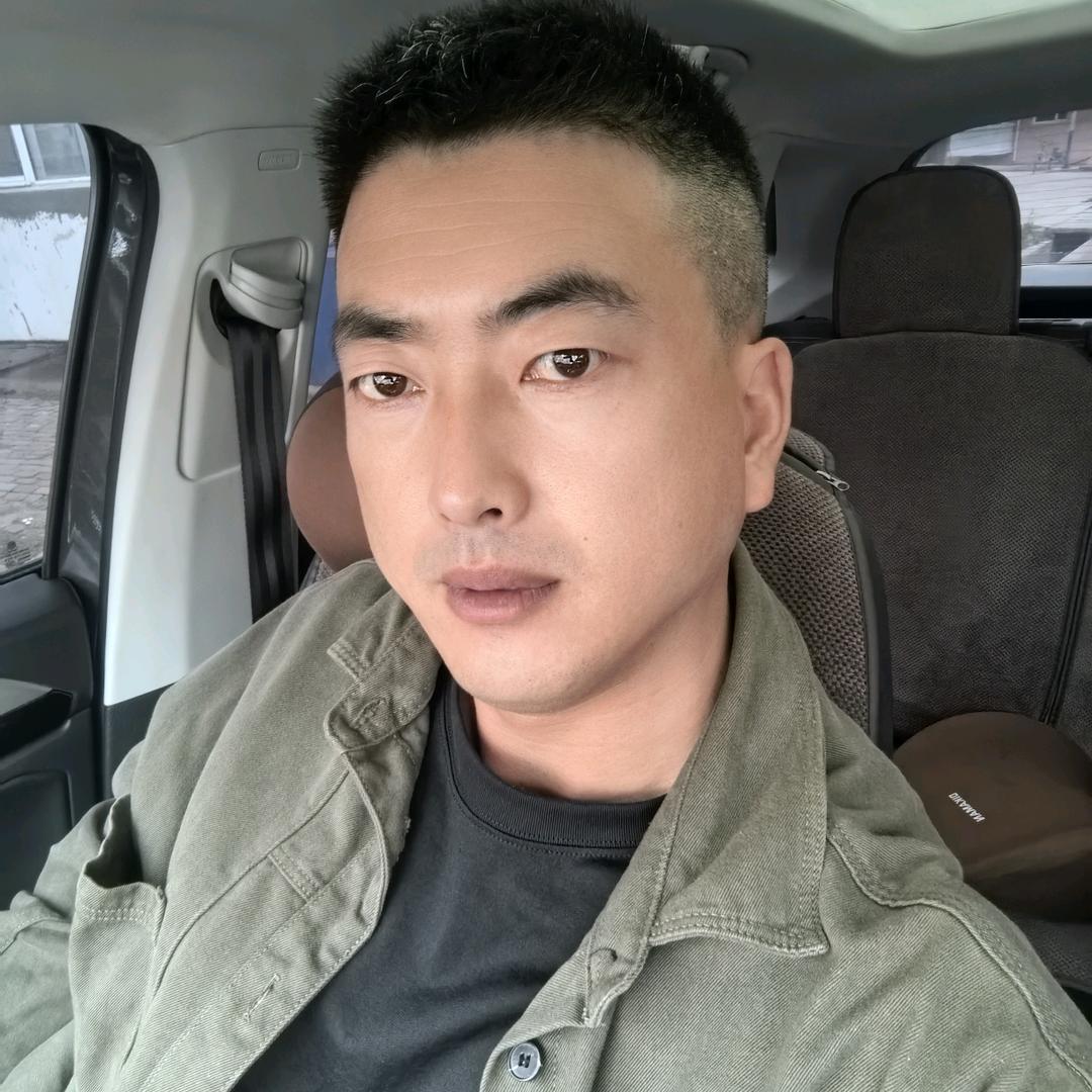 只是一个称呼👨