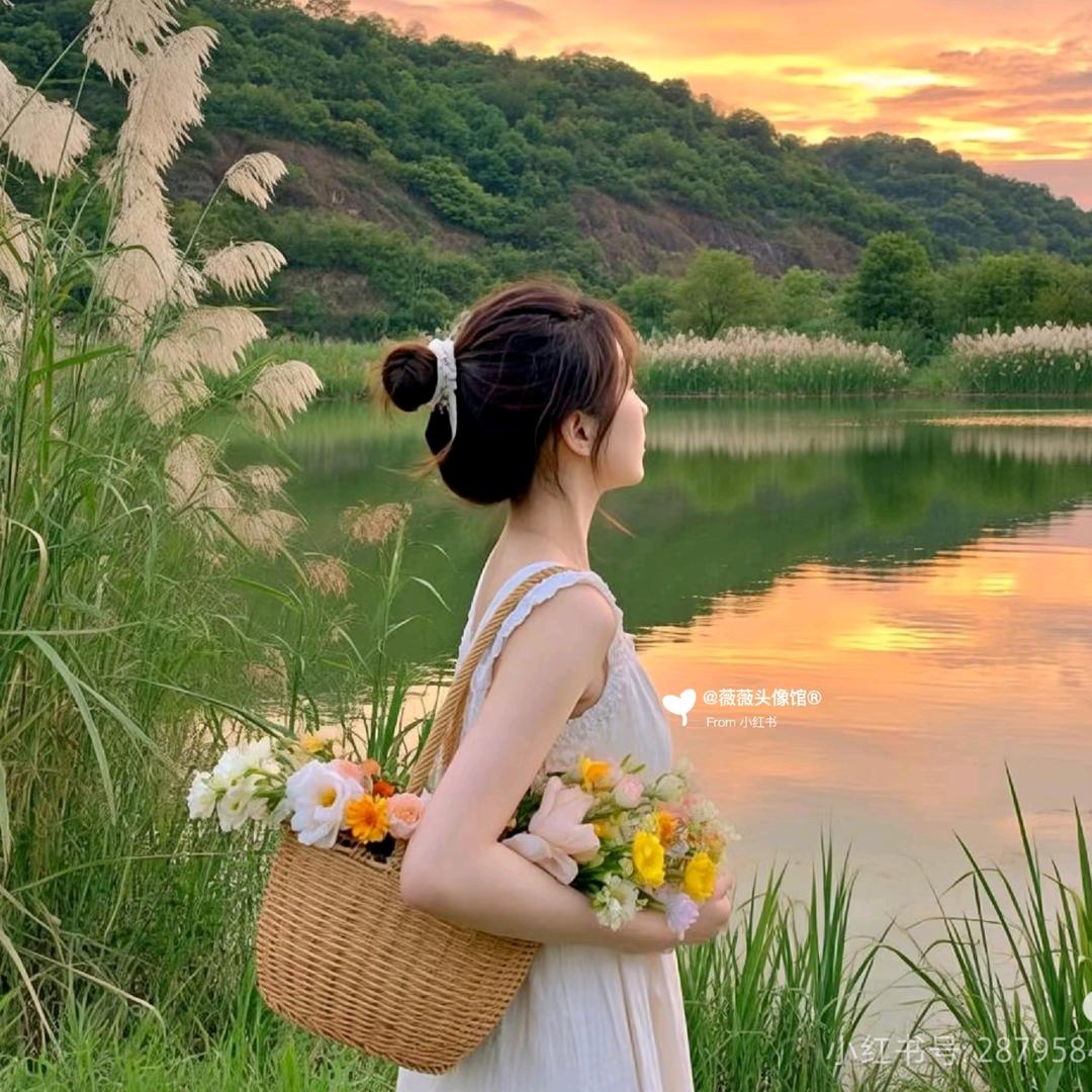 芳芳穿搭