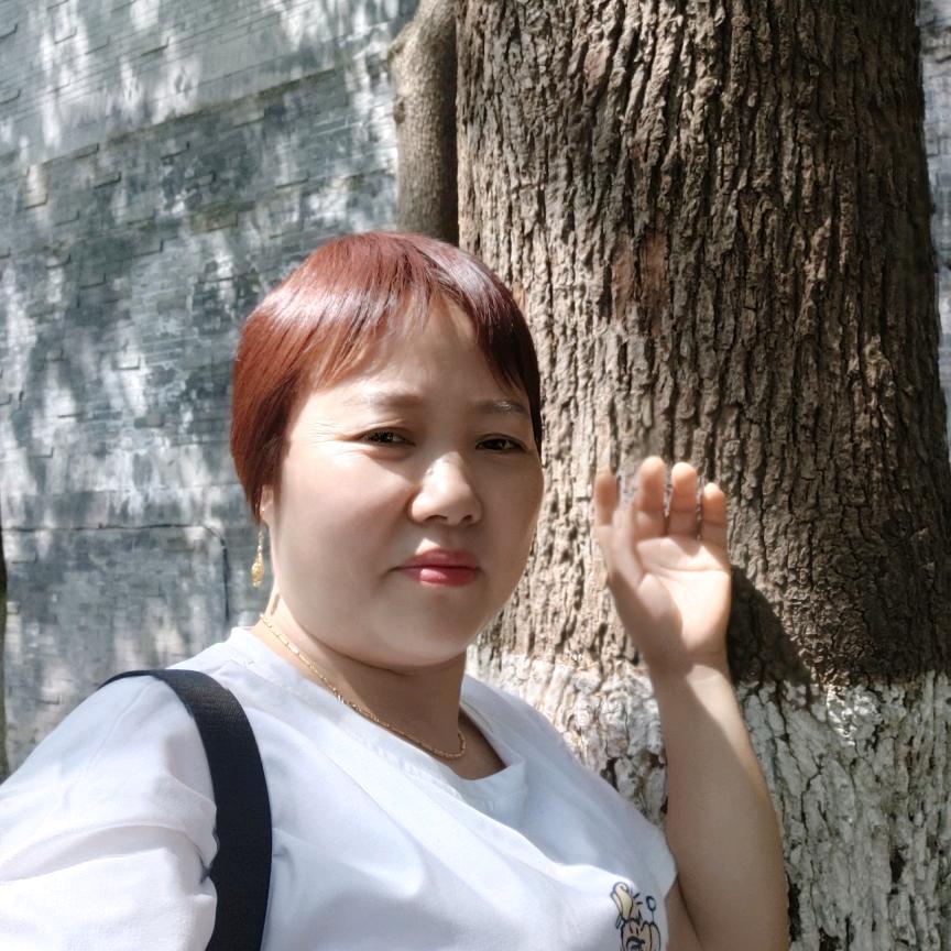 张大姐，，，晚上八到九点直播