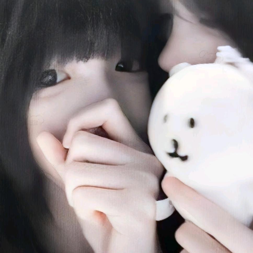 祁蒽瑜