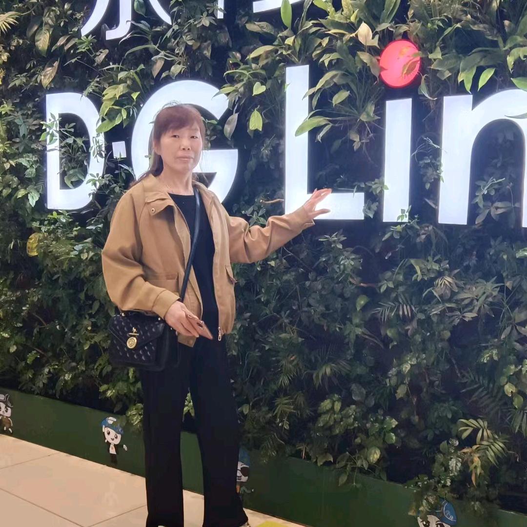 李英