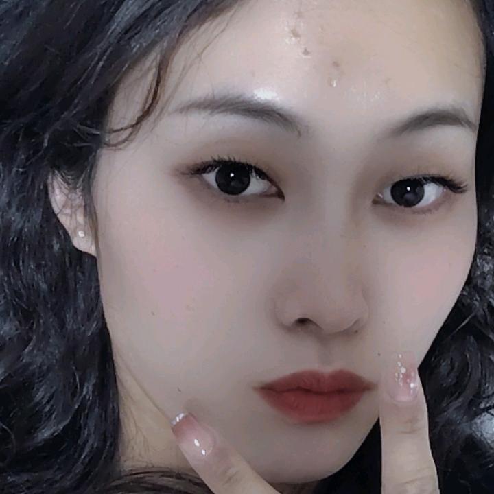 淡然(๑><๑）一笑