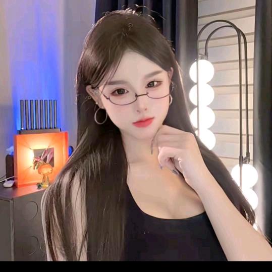 娜点星光🇻⁵⁸⁷