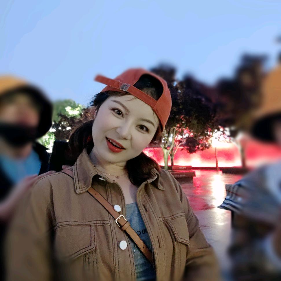 还是那个康康呀 🍭