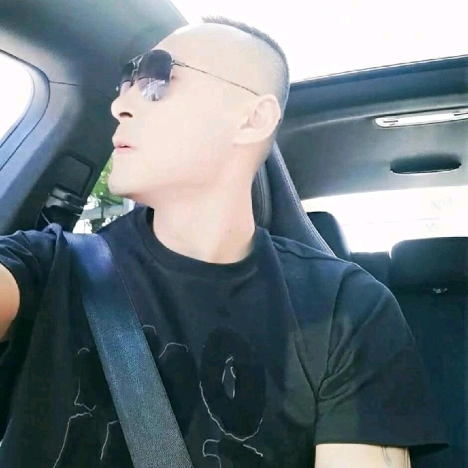 人生苦短必须倒满