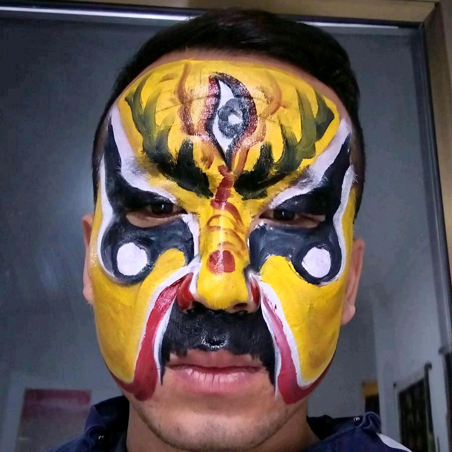 小林子非遗高跷阿伟