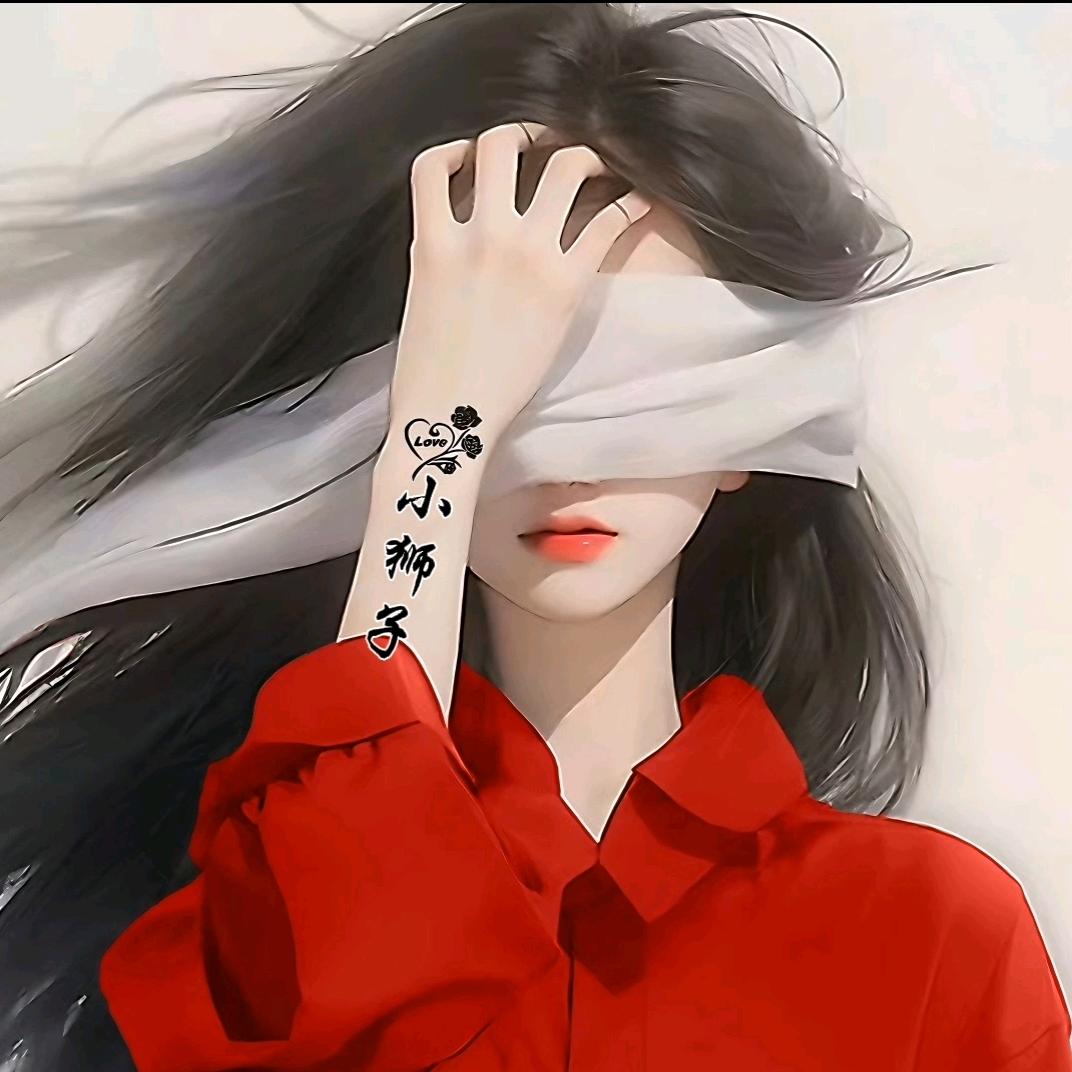 七月的小狮子