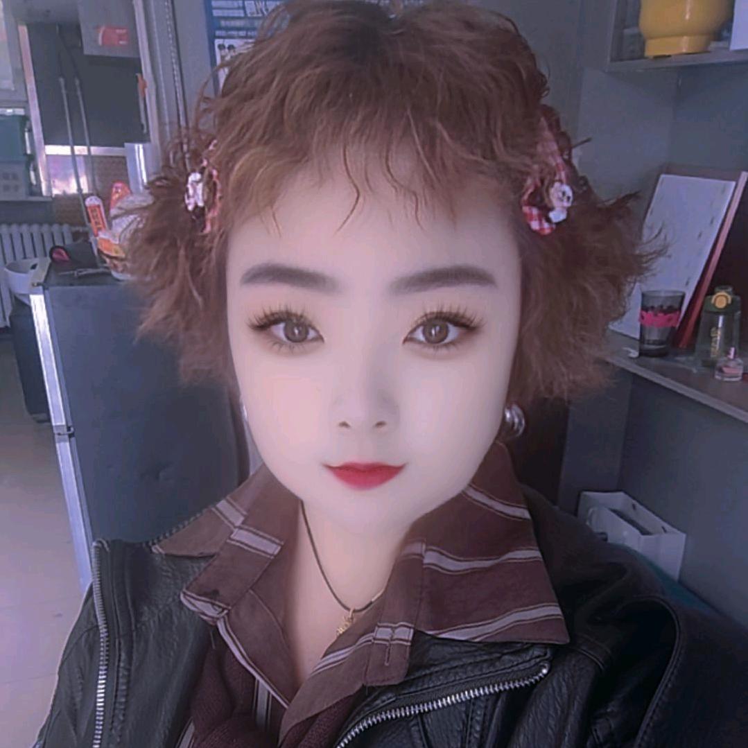 库尔勒烫头发的托尼老师