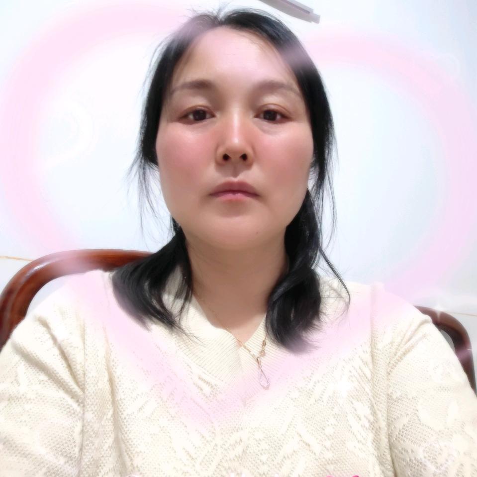 新百电器新华街店苏泊尔小家电刘素萍