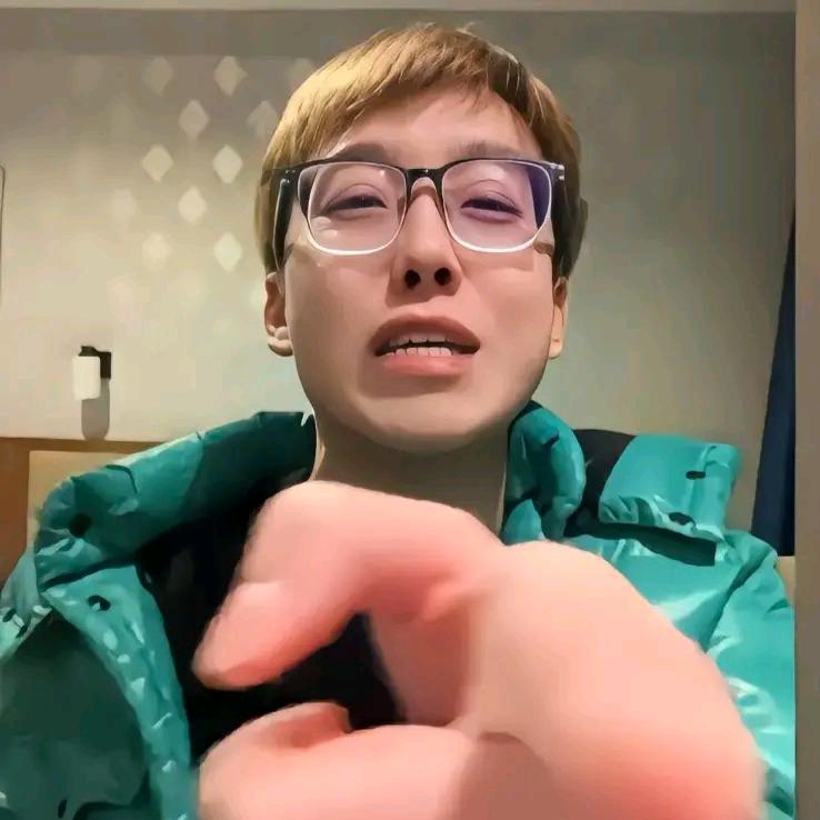 李佳宁