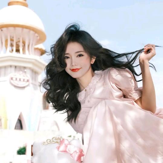 贪吃丫头