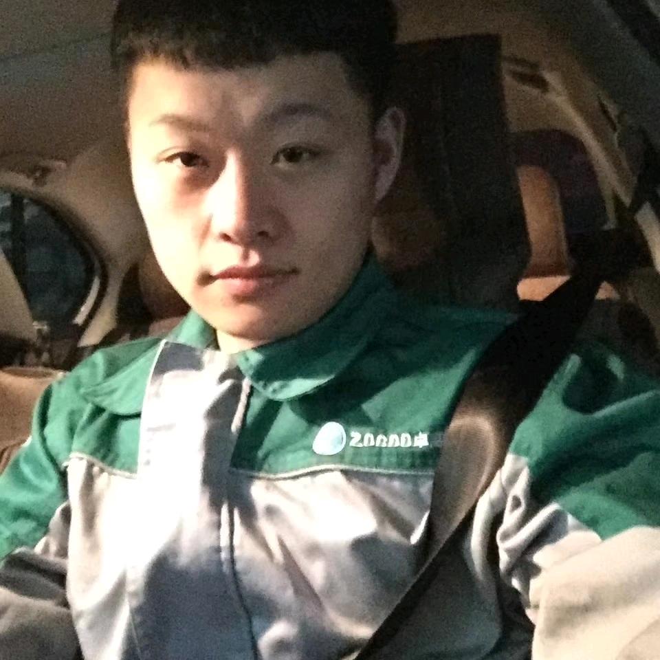 做烤冷面的美缝哥（收徒）