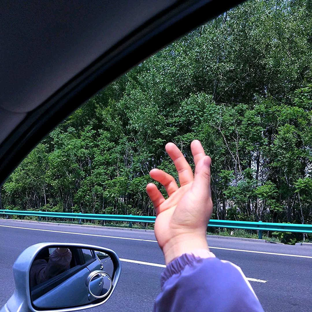小王