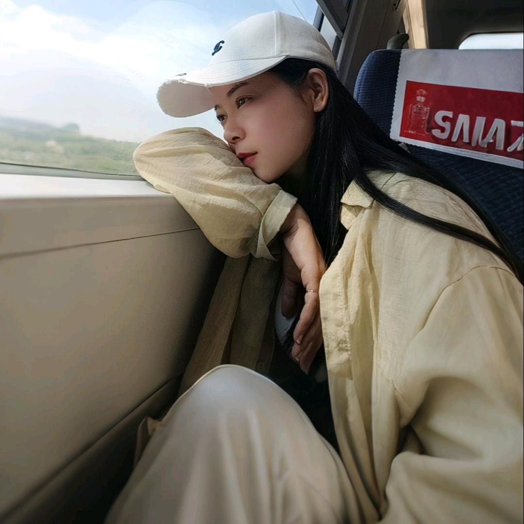 小秦😘（在努力）