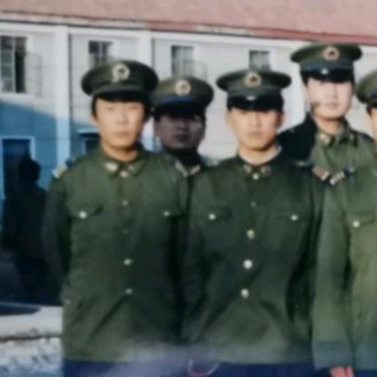 沧海一声笑