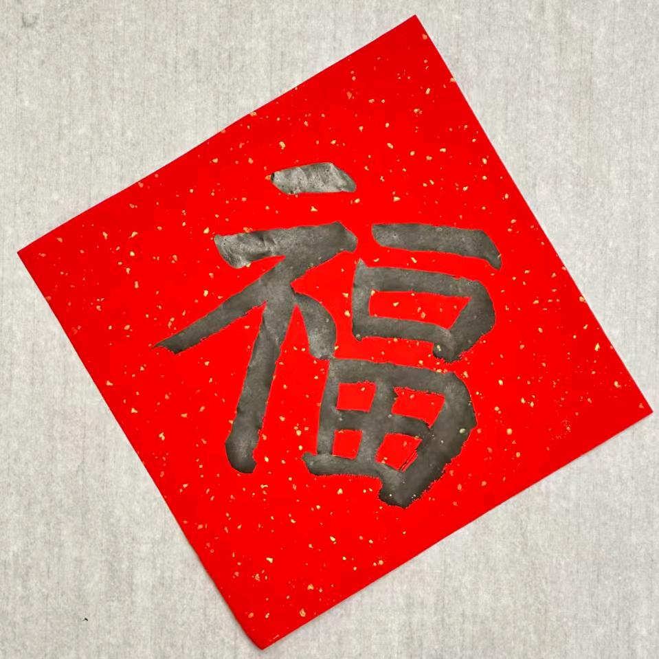 他说去泰国后先给我爽