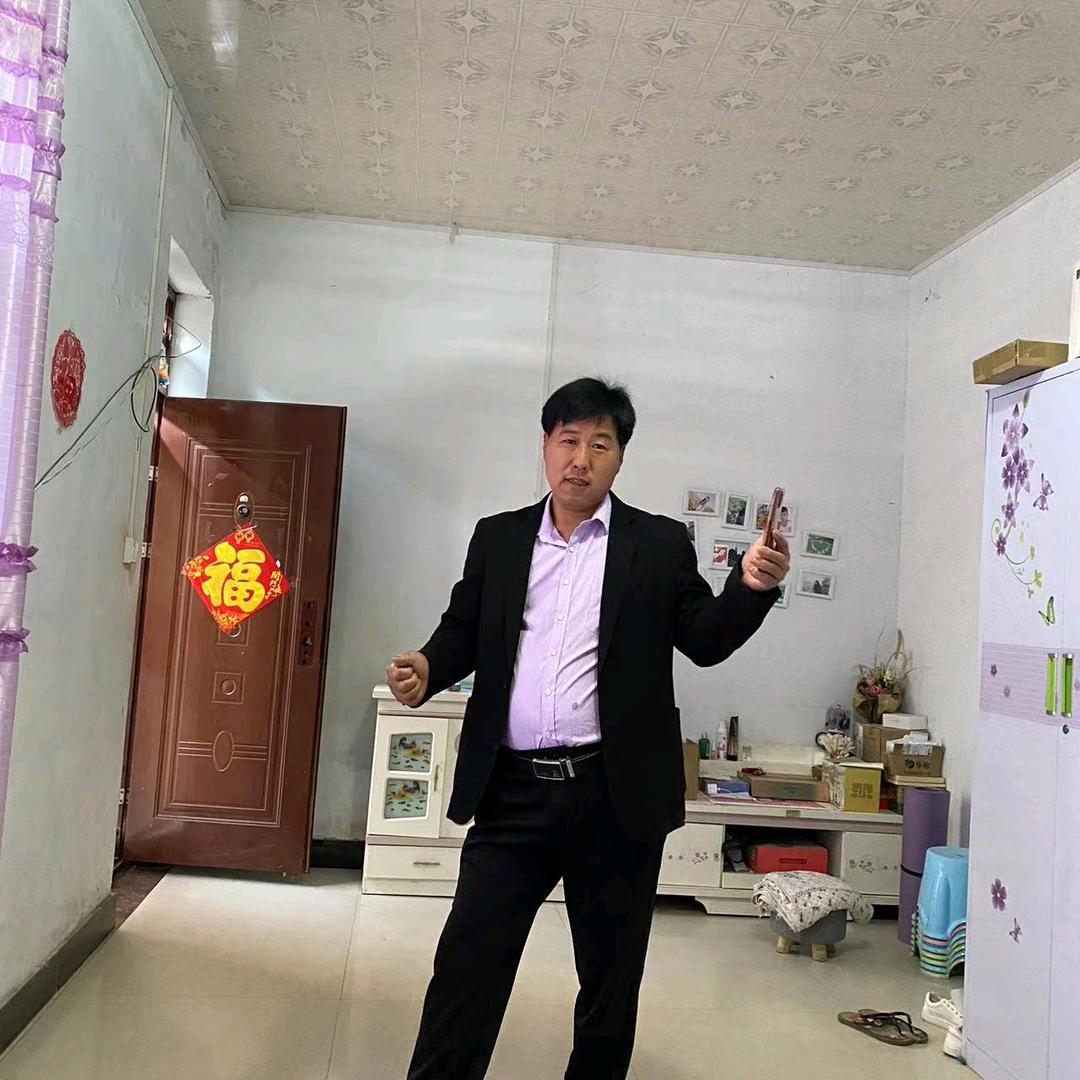 农村小帅哥