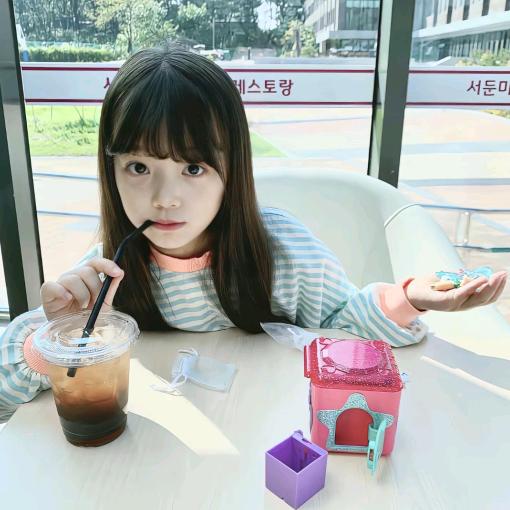 Jiaying_